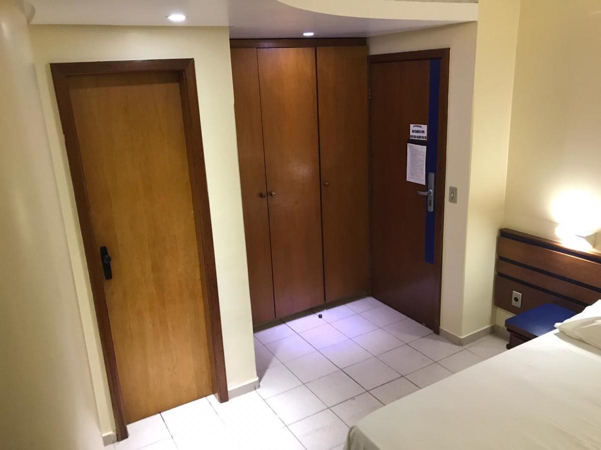 גויאניה Oft Plaza Oeste Hotel מראה חיצוני תמונה