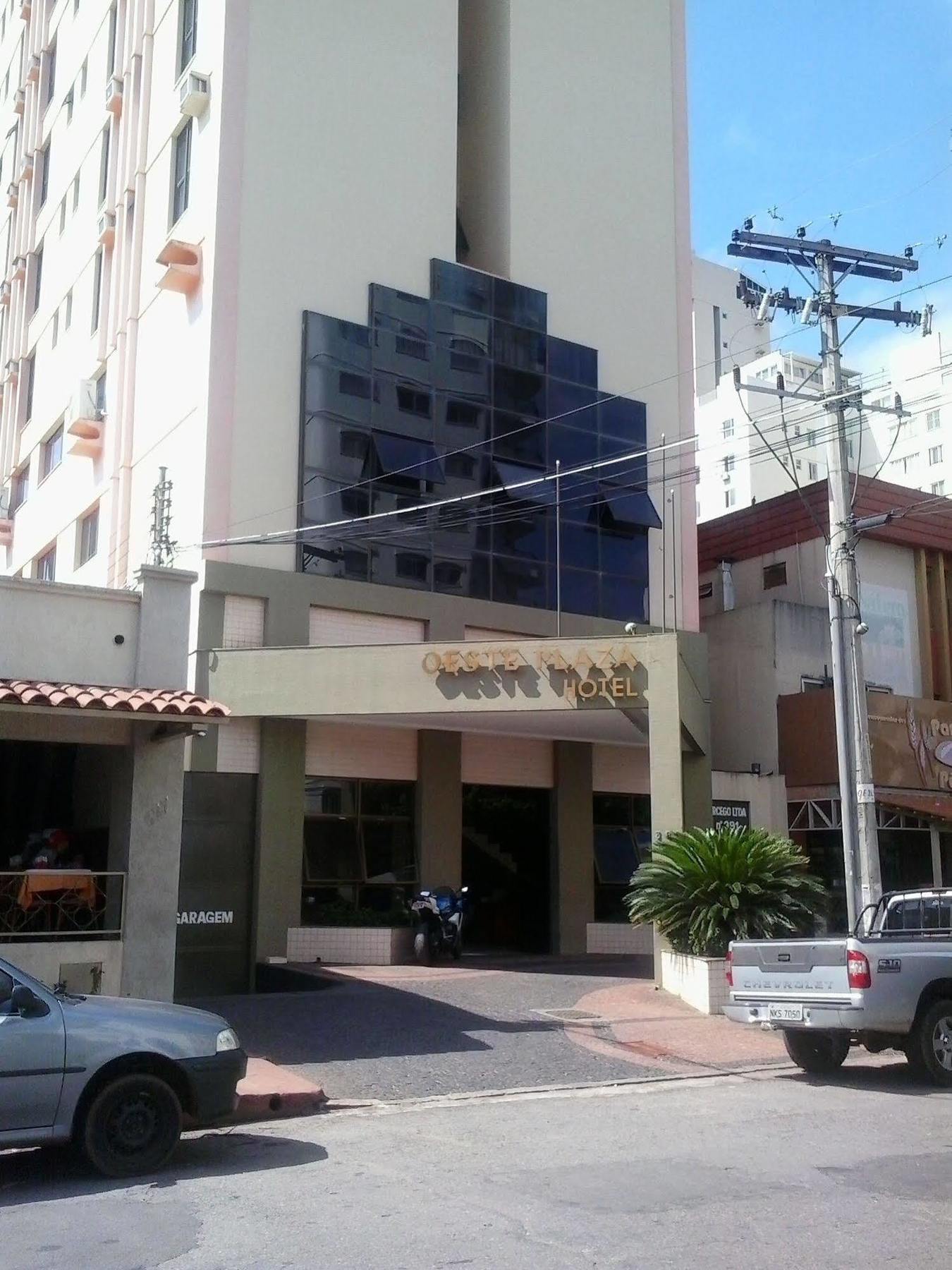 גויאניה Oft Plaza Oeste Hotel מראה חיצוני תמונה